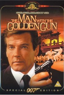 دانلود فیلم The Man with the Golden Gun 197410422-301245261