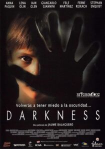 دانلود فیلم Darkness 2002387878-534724301