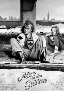 دانلود فیلم Alice in the Cities 1974412421-1622639337